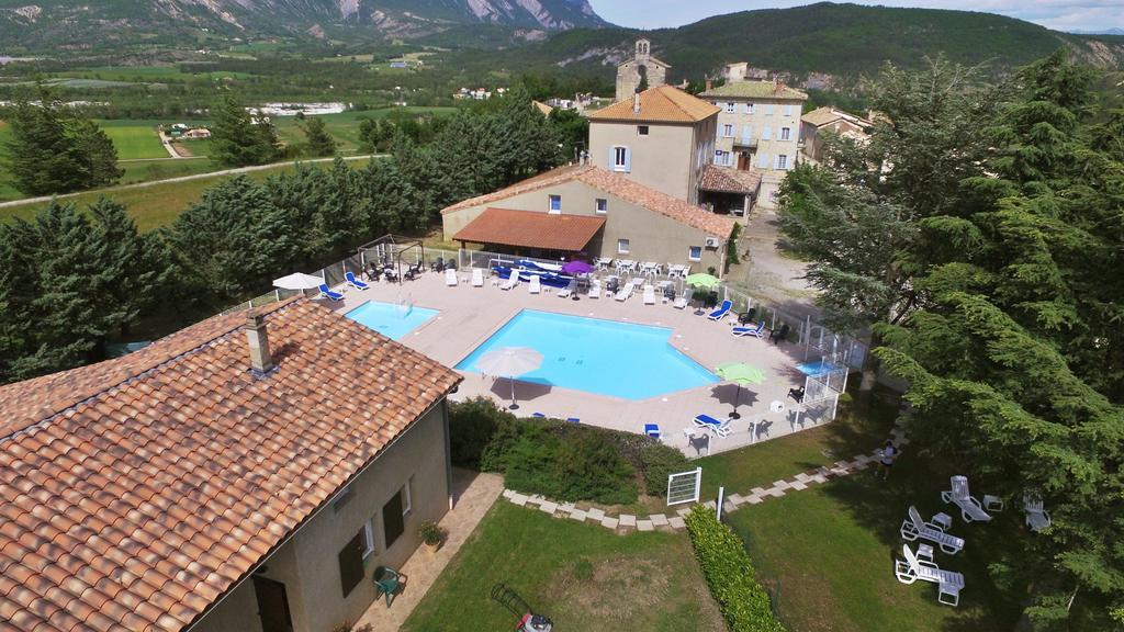 Vvf Haute Provence Lagrand المظهر الخارجي الصورة
